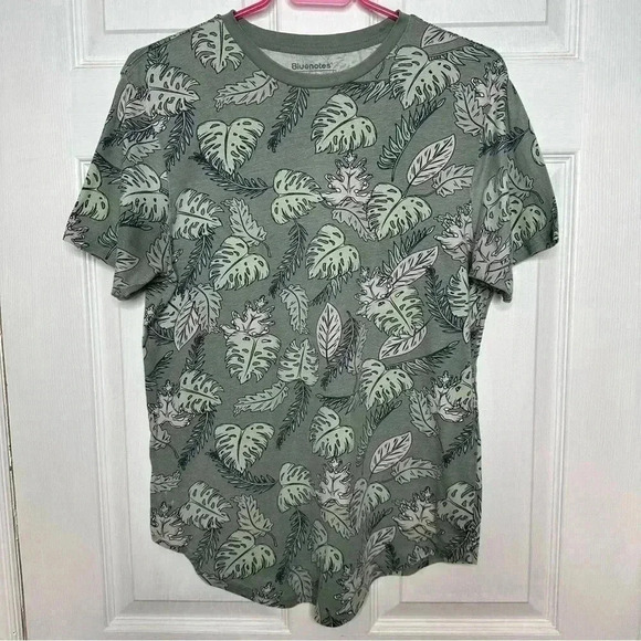 Bluenotes T-Shirt Longline Leaves Green Size  Medium - Picture 1 of 16